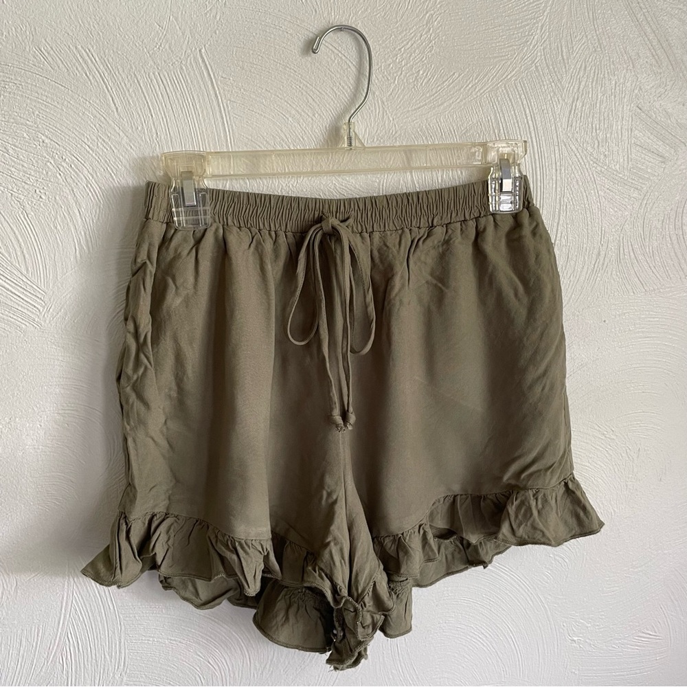 American Eagle Outfitters Ruffle Shorts
